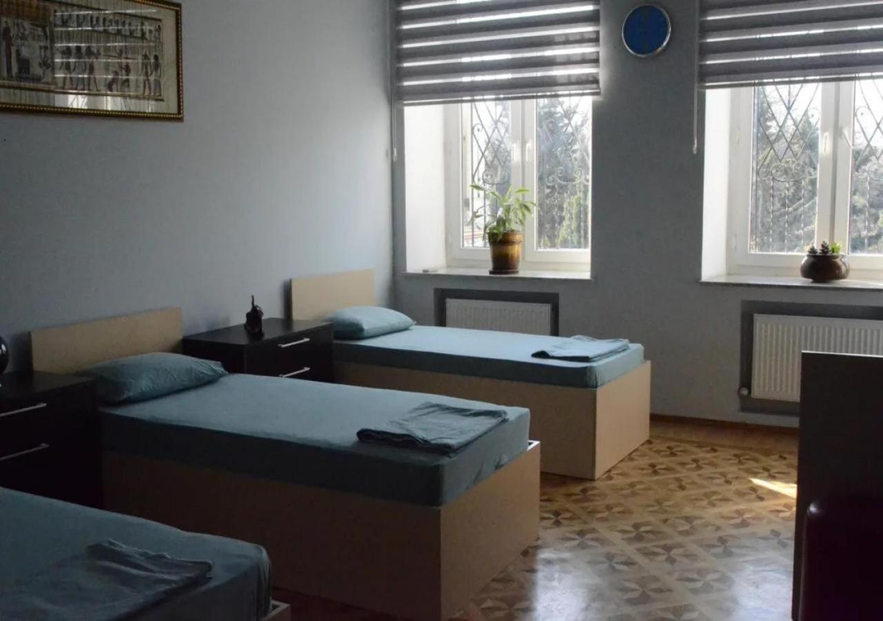 Centrum Hotel&Hostel Баку Экстерьер фото