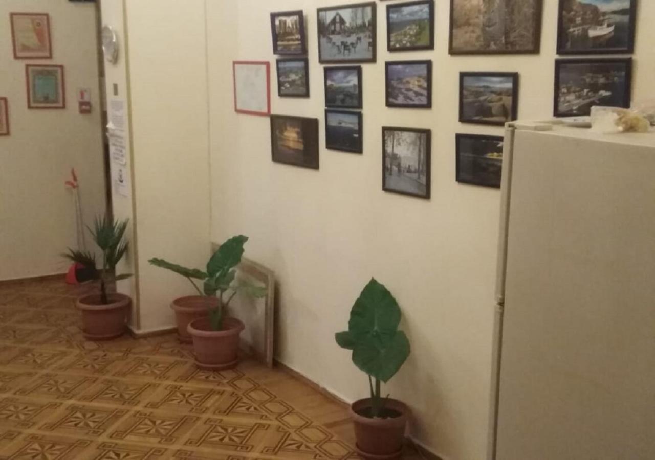 Centrum Hotel&Hostel Баку Экстерьер фото